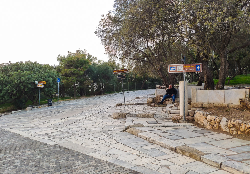 A view of the turn off to Theorias street from Dionysiou Areopagitou street.