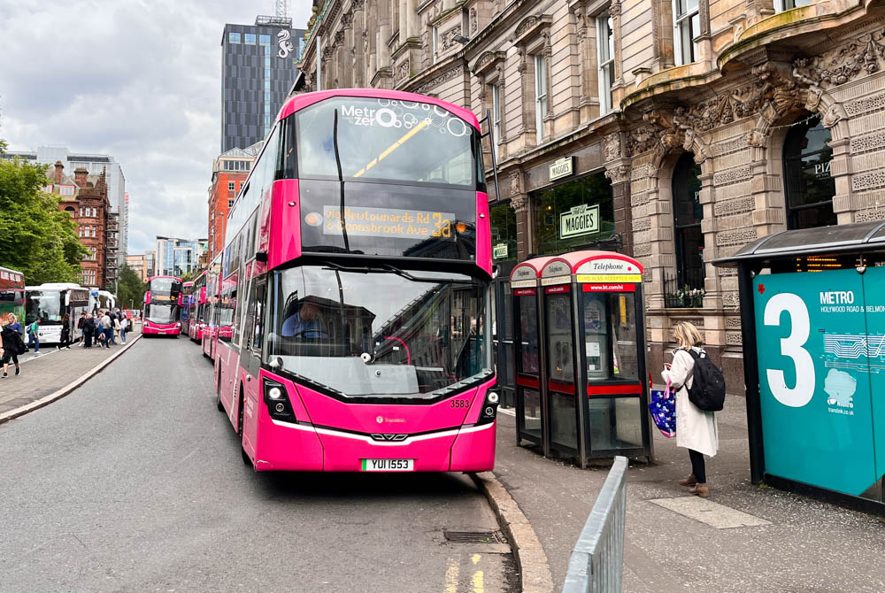 GUIDE | How to use Belfast’s pink Metro buses